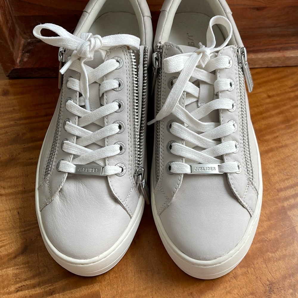 JSlides 8M light taupe color platform sneakers